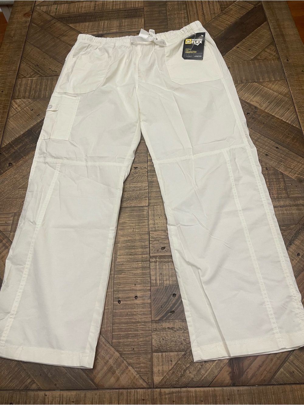 WonderWink WonderFLEX "Faith" Cargo Scrub Pants Off-White / Cream Size XL